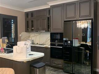 Cho thuê Vinhomes Skylake Phạm Hùng, tòa S2, 4PN, 3WC, view trọn hồ giá chỉ 62tr/tháng
