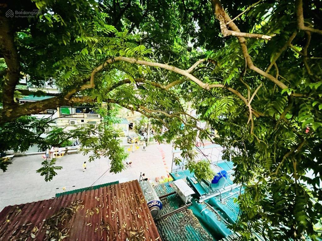 Tập thể kim liên, đống đa, t3, 50m2 (30 m2 sổ), 2 ngủ, chỉ 4 tỷ