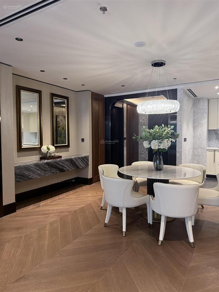 Cho thuê chung cư 6* the grand hà nội. căn hộ có dt 153m2  3pn full nội thất.  0973 077 ***
