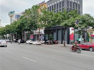 Cho thuê nhà mặt phố võ chí công, dt 210m2x5 tầng, mt 16m, giá 300tr,  0968 896 ***