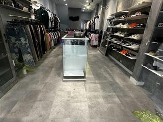 Cho thuê nhà mặt phố lò đúc, dt 90m2x2 tầng, mt 4m, giá 40tr,  0968 896 ***