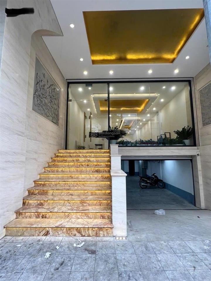 Cho thuê nhà mặt phố tôn đức thắng, dt 120m2x3 tầng, mt 6.7m, giá 105tr,  0968 896 ***