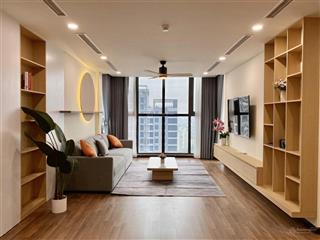 Hiếm. cho thuê căn chung cư mipec rubik xuân thuỷ. 128m2, 4 ngủ 3wc. full đồ. 28tr. 0917.748,822