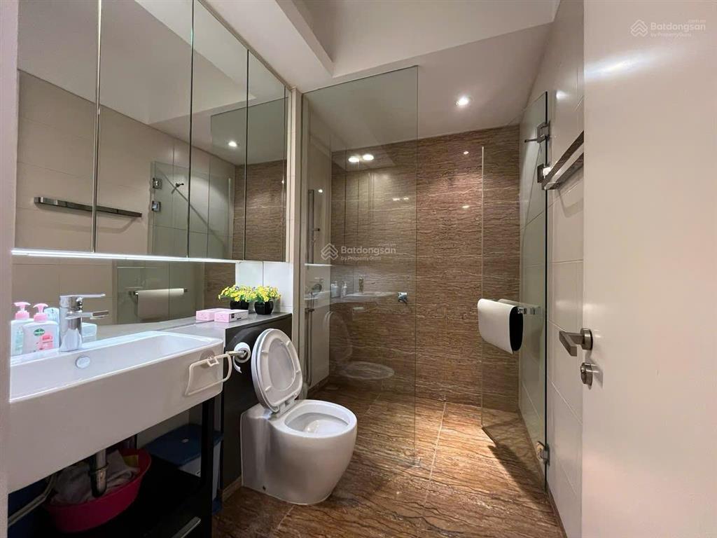 Bán căn chung cư indochina plaza cầu giấy. 98m2, 2 ngủ. đủ đồ. giá bán 13.x tỷ. 0917 748 ***