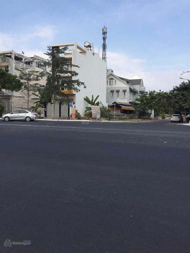 1 nền duy nhất. nền biệt thự kdc t30 sổ đỏ cá nhân 10x20m giá 53tr/m2
