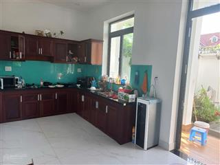 Cho thuê nhà biệt thự khu 6b phạm hùng nd đối diện công viên, 10x20m, trệt 2 lầu giá 35tr/tháng