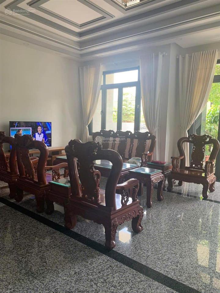 Chỉ 19 tỷ 6 có ngay căn biệt thự kdc đại phúc 10x20m hầm trệt 2 lầu áp mái