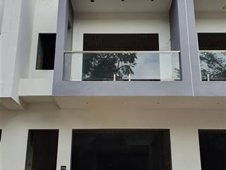 Bán nhà phố đường số 8 khu dân cư phươc lộc, xã long hòa, sát bên dự án lấn biển vingroub