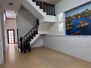 Bán nhà 2 lầu đường đông bắc p trung mỹ tây q12