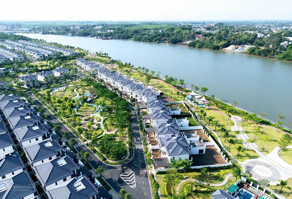 Hàng ngợp! bán gấp biệt thự song lập zone 4.2 swanbay view công viên, gần clubhouse giá rẻ nhất