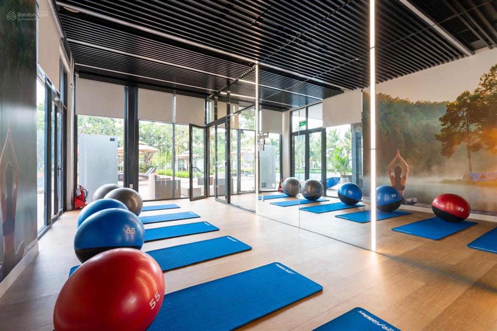 Duy nhất 1 căn biệt thự song lập góc zone 5 swanbay, 2 mặt tiền đường thông, giá tốt nhất đã có sổ