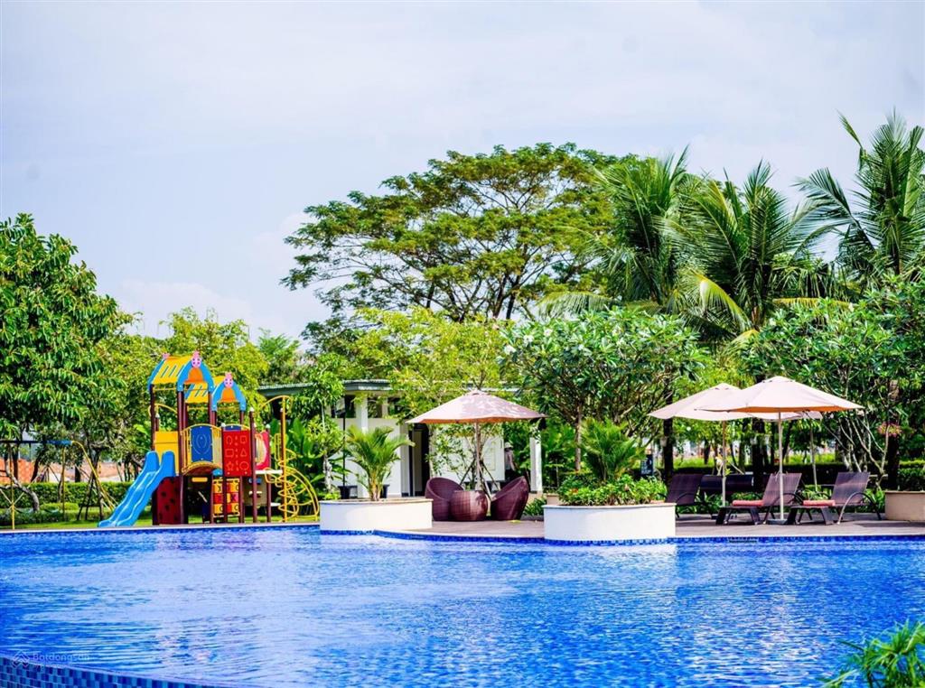 Duy nhất 1 căn biệt thự song lập góc zone 5 swanbay, 2 mặt tiền đường thông, giá tốt nhất đã có sổ