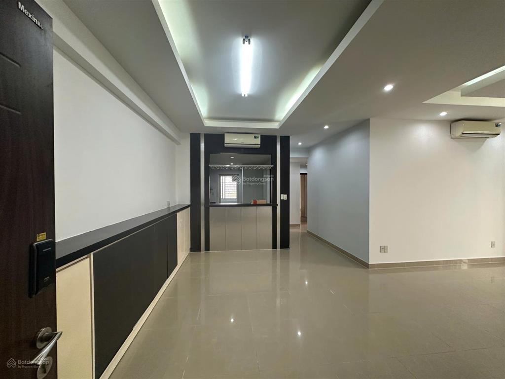 Cần cho thuê căn hộ grand view c, d, pmh, q7, giá 30 triệu/th,  mạnh 0909 297 *** 0888 143 ***