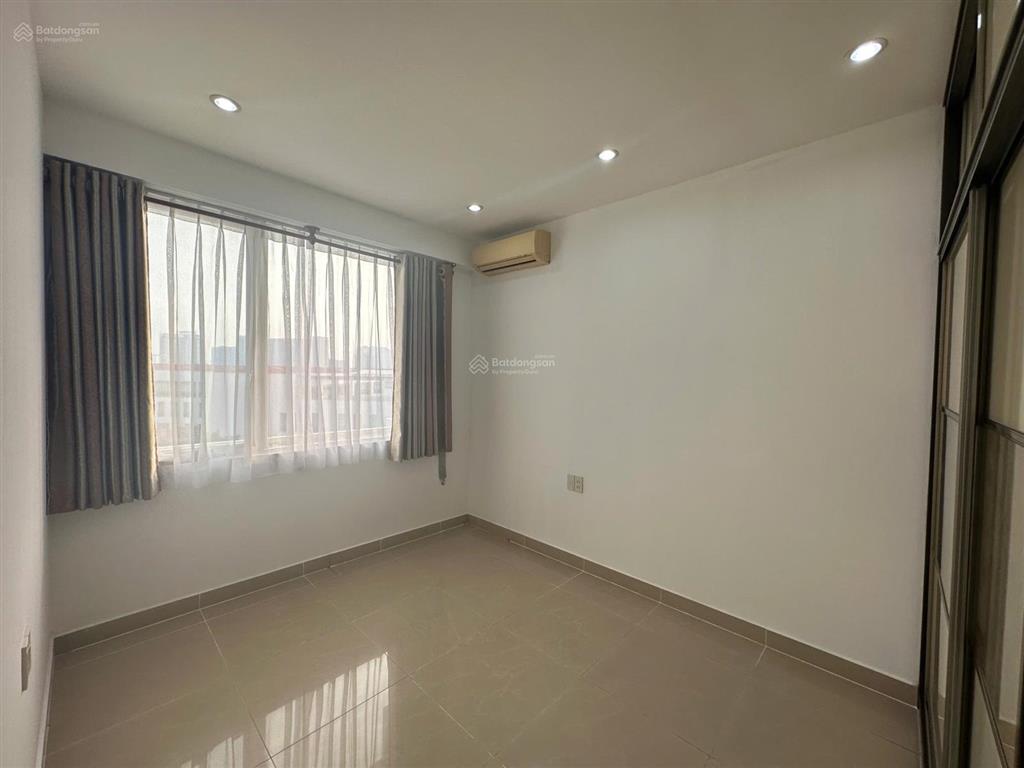 Cần cho thuê căn hộ grand view c, d, pmh, q7, giá 30 triệu/th,  mạnh 0909 297 *** 0888 143 ***