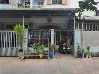 Nhà lầu hoàn công dt 66m2 đường 5m thông giá 3 tỷ bao sang tên
