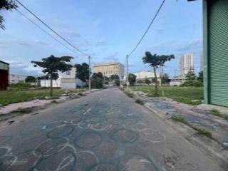 Không ở nữa nên bán lai 68m2 nhựa tại bình hòa, vsip 1 giá 2ty550tr có hỗ trợ ngân hàng