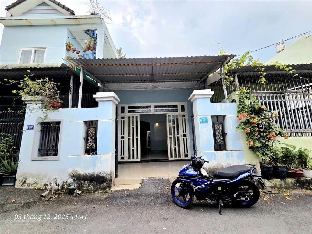 Nhà 75m2 ngay chợ bình nhâm 1 đường nhựa tới nhà. giá 2 tỷ 850tr