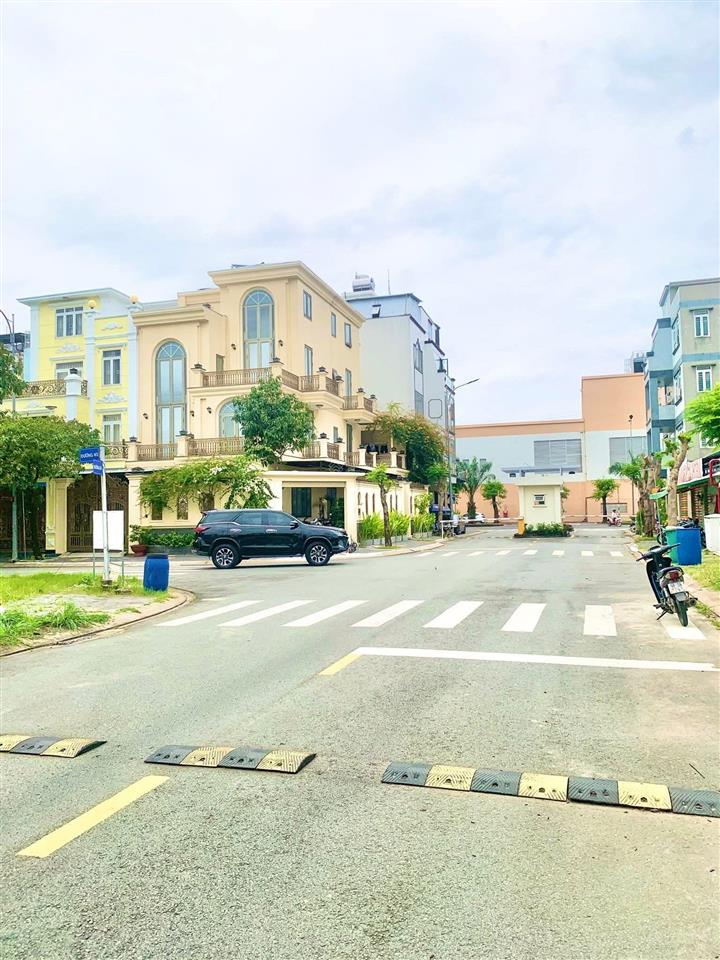 Đất biệt thự lotte 10x20m full odt giá 8 tỷ khu the seasons lái thiêu  tp hcm