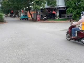 Bán lô biệt thự view sông (10x24,5) full thổ mặt tiền đường nhựa 10m sổ riêng kdc vĩnh phú 1