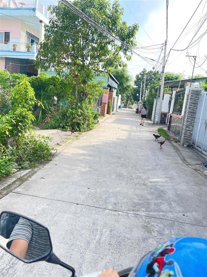 Bán nền (5x20) 100m vĩnh phú 33 , oto vào tận cổng gần bệnh viện hạnh phúc giá chỉ 2,9 tỷ