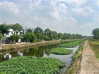 Bán gấp đất full thổ cư 138m ( 6x23ướng đông nam kdc vĩnh phú 1 gần chợ đầu mối thủ đức sổ sẵn