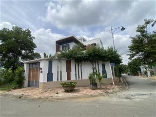 Cắt lỗ bán ngay lô đất 123m2 mặt tiền kinh doanh ngay cổng chào bình dương giá chỉ 5.05tỷ