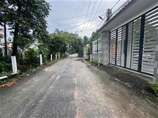 Bán đất 750m2 tặng luôn nhà vườn cách ql13 900m giáp sông sổ sẵn giá rẻ