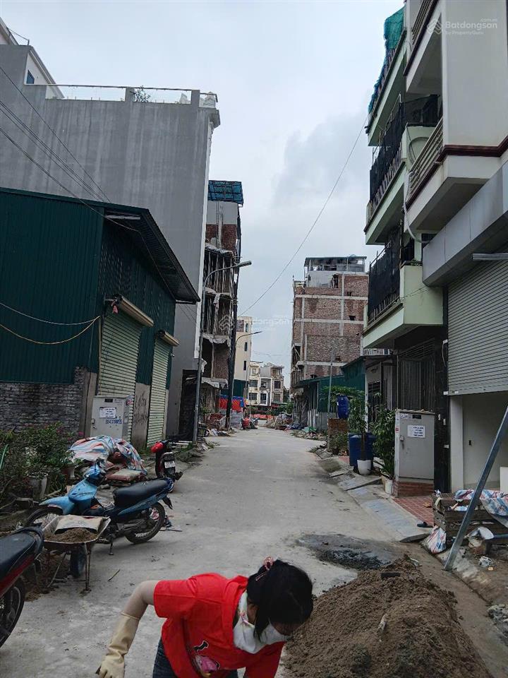 Chính chủ bán gấp 46,7 m2 đất dịch vụ, cụm công nghiệp lai xá, giá tốt