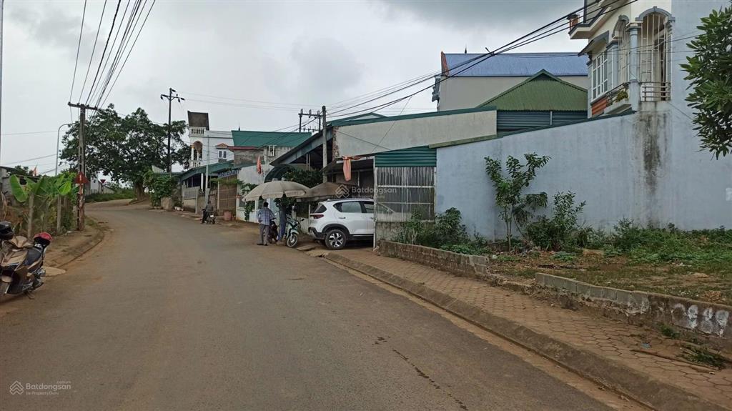 Chính chủ gửi bán lô đất cạnh cụm công nghiệp dũng phong cao phong, dt 450m2 full đất ở, 4,2tr/m2