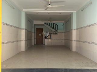 Nhà cho thuê, gần mt cmt8, q10, dt 120m2, 3 pn, 3wc, tiện mở vp cty