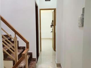 Cho thuê nhà có nội thất 1 trệt 2 lầu 4pn 3wc hẻm 861 trần xuân soạn