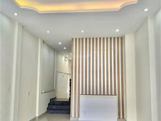 Cho thuê nhà 1 trệt 3 lầu 6pn 4,2x20m mặt tiền đường số tân quy quận 7