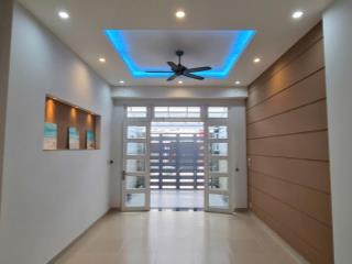 Cho thuê nhà 1 trệt 3 lầu 5pn 4x18m mặt tiền đường số phường tân quy