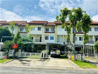 Cần bán căn biệt thự 150m2 tại the oasis ngay aeon, sân golf sông bé. sẵn hđt  0975 362 ***.