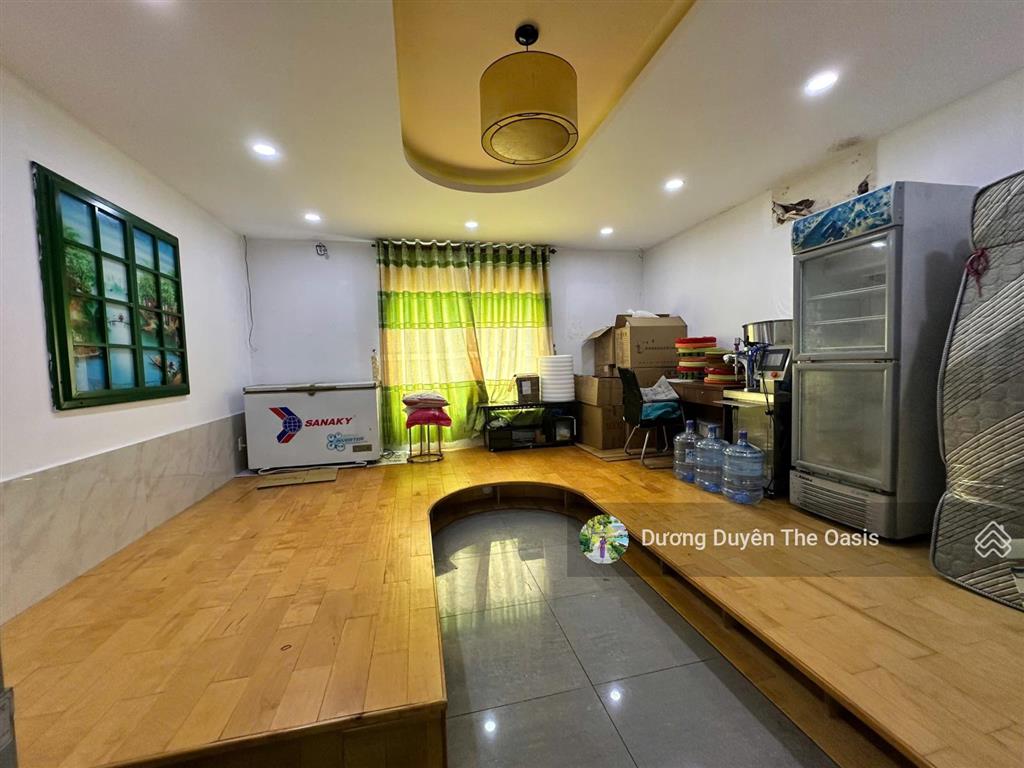 Chủ đi nước ngoài cần bán nhà phố 3 tầng đường d33(china town). dãy kinh doanh mua bán0975 362 ***