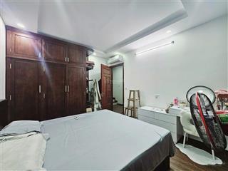 Siêu phẩm nhà đẹp ô tô 4 chỗ đỗ cửa, phố định công thượng, hoàng mai, dt 44m2, 4t, giá chỉ 7.45 tỷ
