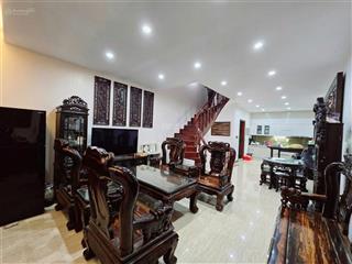 Chính chủ nhờ bán nhà đẹp dân xây, mặt ngõ phố thái thịnh, đống đa, dt 48m2, 4t, chỉ 8.45 tỷ