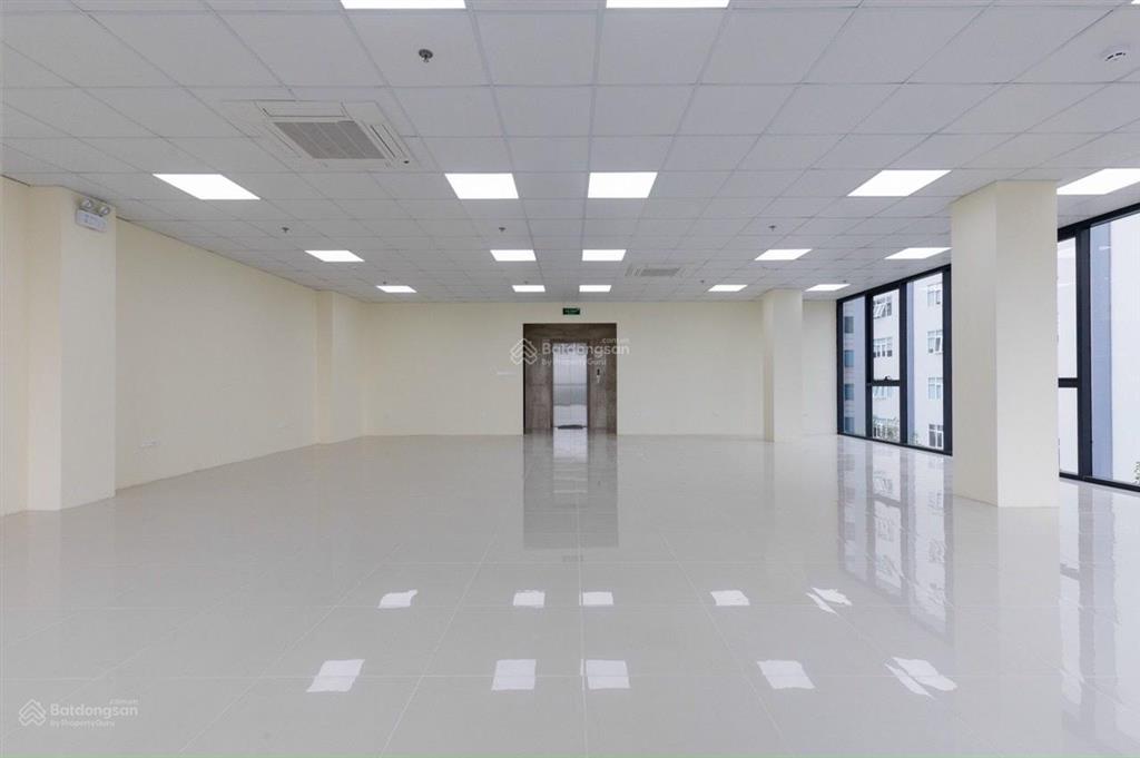 Cho thuê sàn văn phòng tại mỹ đình đường hàm nghi diện tích 130m2, giá thuê chỉ 25tr/th  ngay