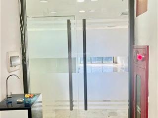 Cần cho thuê gấp sàn văn phòng tại mỹ đình đường lê đức thọ dt 100m2 giá thuê 19tr/th  0972 524 ***