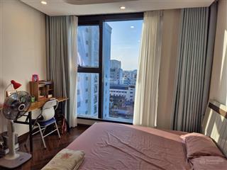 Chuyển nhượng căn 2 ngủ full nội thất  giá 3,1x tỷ  tại diamond crown hải phòng