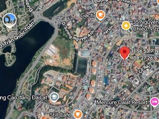 Biệt thự mới tp đà lạt, khu phố sang trọng, cảnh quan đẹp, gần hồ xuân hương. giá 22 tỷ