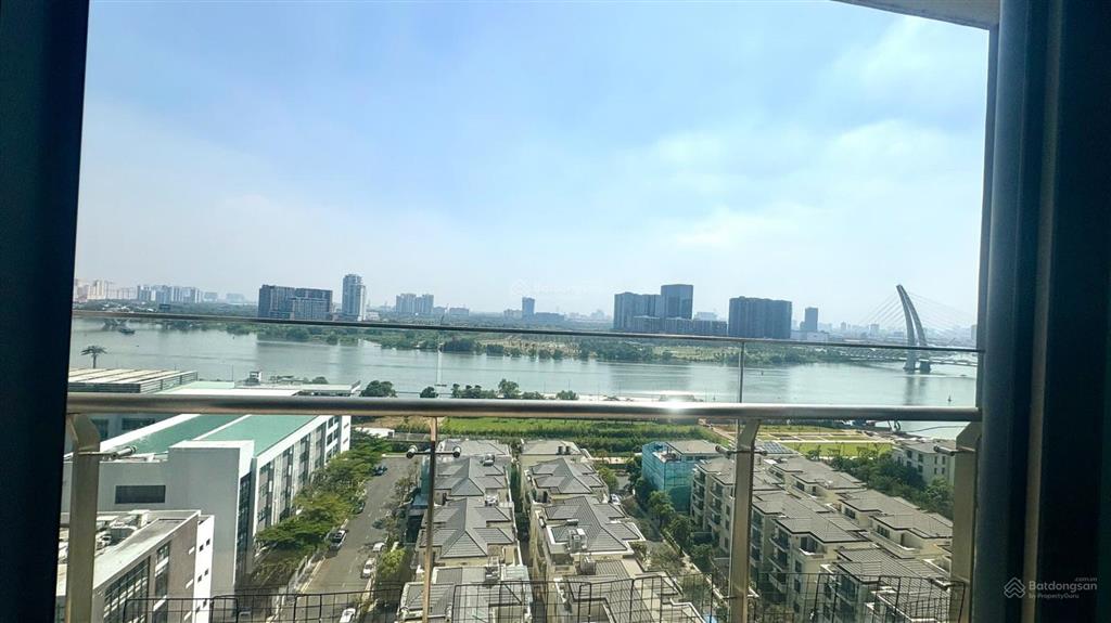 Bán shophouse giá 40 tỷ vnd  ch 3pn view sông 24 tỷ 110m2