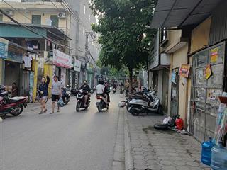 Bán nhà trâu quỳ, gia lâm, dt 68m, 4 t, gồm 15 phòng cho thuê, ô tô tránh, kinh doanh, nhỉnh 11 tỷ