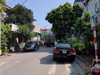 Bán đất thành trung, gia lâm, dt 235m, mt 12,2m, đường ô tô tránh, vỉa hè, kinh doanh, giá 46,x tỷ.
