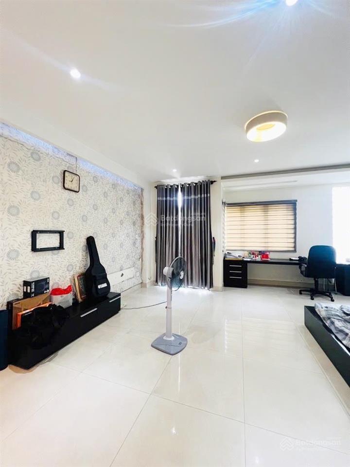 Bán nhà ngang rộng 6m x 21m dài (126m2) mặt tiền đường số 1a khu tên lửa, gần aeon bình tân