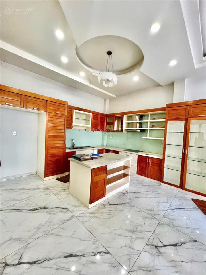 Cho thuê biệt thự đẹp 4pn, 5wc, 200m2 tại đ.số 13b, bình trị đông b, bình tân. nhà cạnh aeon bt