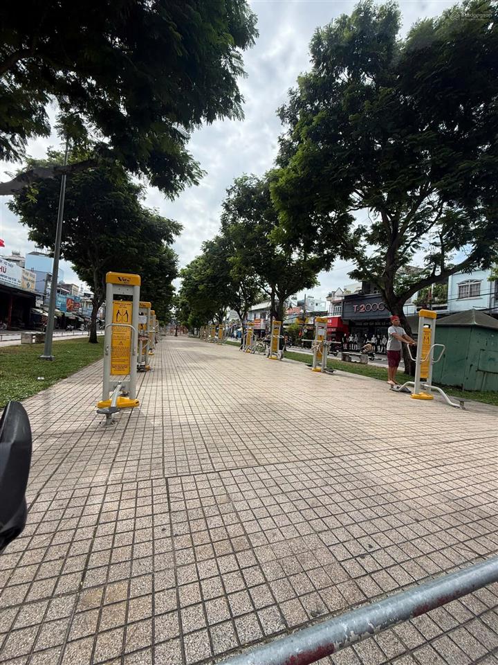 Mặt tiền kinh doanh rộng lớn, 4tầng tuyệt đẹp, 8x20m, khu sầm uất lê thúc hoạch, bình long