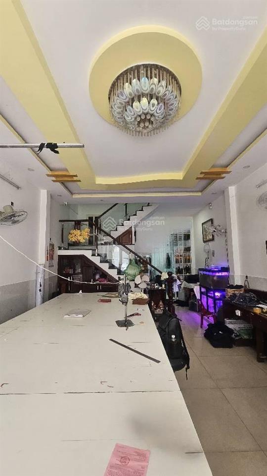 Khu nhà lầu an ninh dân trí, 4 tầng st, 70m2 (5x14m) oto vô nhà, sát mặt tiền, ngay aoen celadon