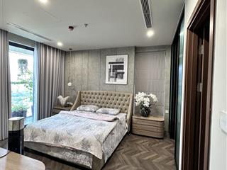 Bán cc flc landmark tower, 160m2 tầng trung ban công đn, full nội thất, nhà ở nhiều lộc, giá 5,9 tỷ