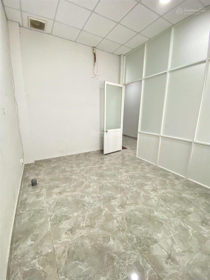 Bán nhà mới 1t1l 6x26m hoàn công, mặt tiền trần quốc toản, p. dĩ an, đang thuê 25tr/th
